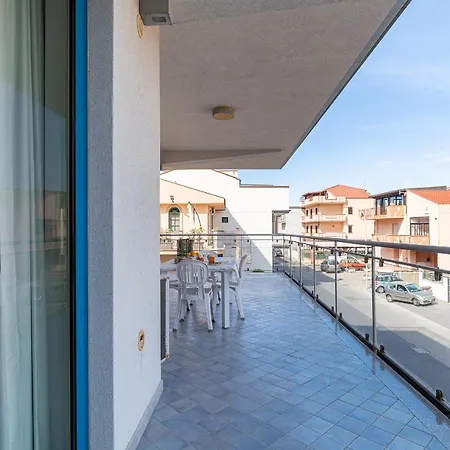 Terraces D'orlando - Family With Sea View And Pool 아파트 *