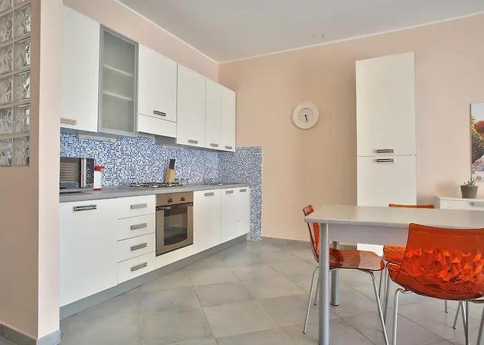 Terraces D'orlando - Family With Sea View And Pool 아파트