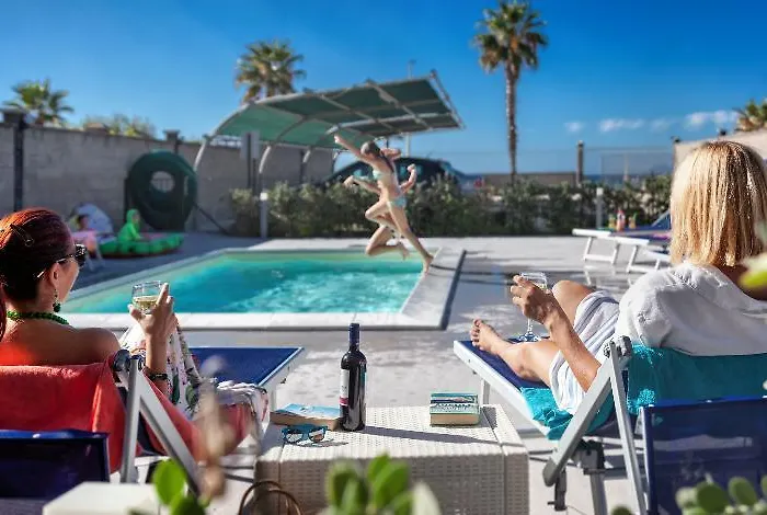 아파트 Terraces D'orlando - Family With Sea View And Pool