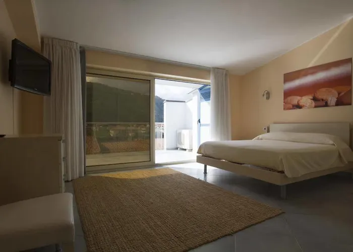 아파트 Terraces D'orlando - Family With Sea View And Pool