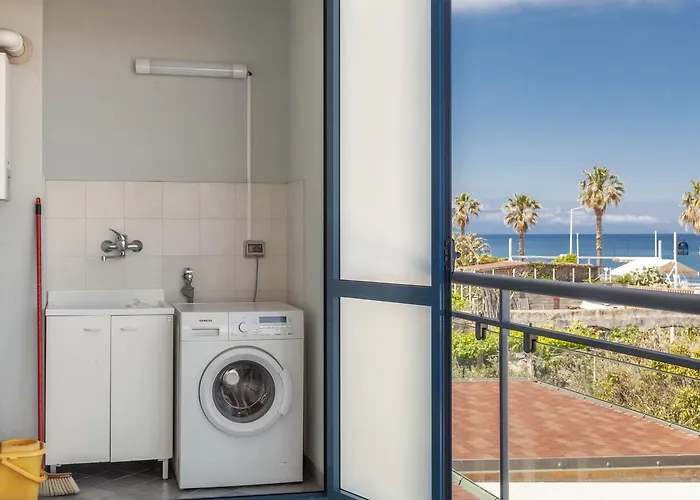 Terraces D'orlando - Family With Sea View And Pool 아파트