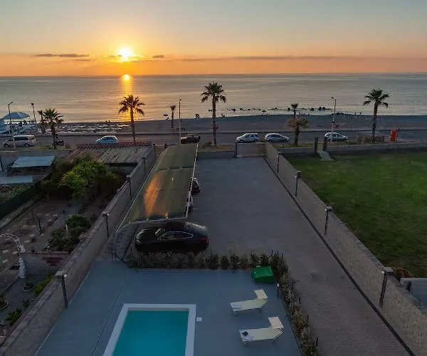 Terraces D'orlando - Family With Sea View And Pool 카포오를란도