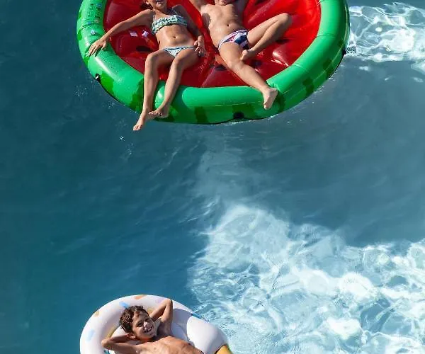 아파트 Terraces D'orlando - Family With Sea View And Pool